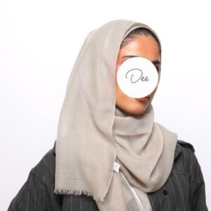 Alternative view of light olive shaal